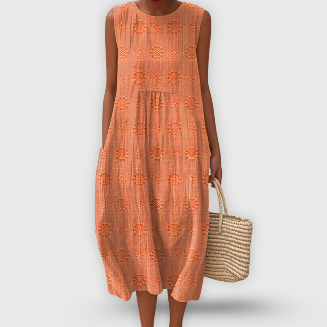 Kira | Suknelė su prabangiomis siuvinėjimais