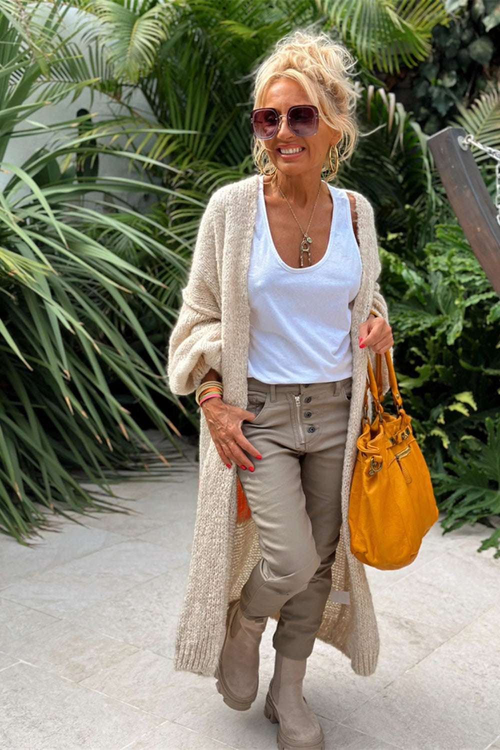 Urokkelig - Per didelis ilgas megztinis kardiganas