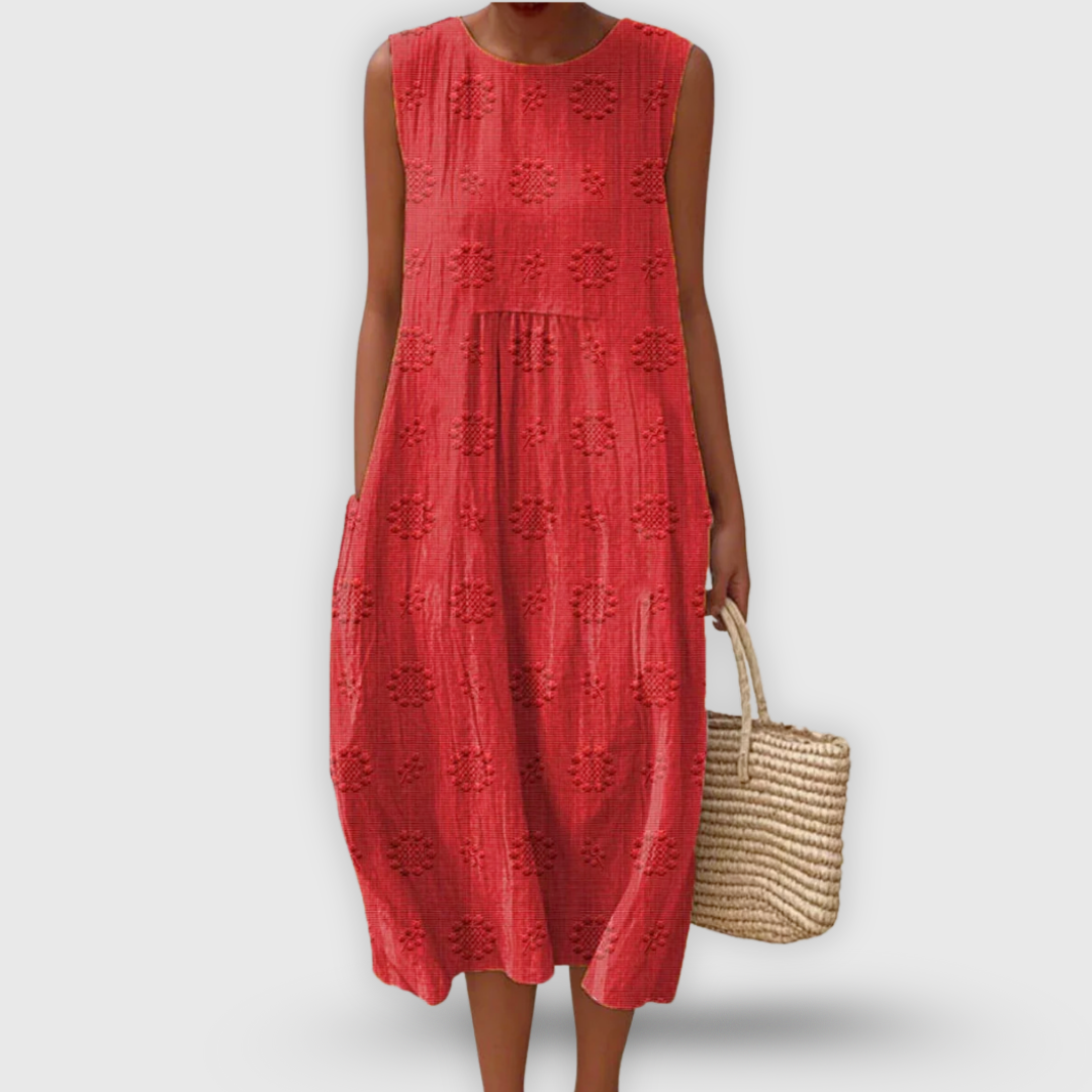 Kira | Suknelė su prabangiomis siuvinėjimais