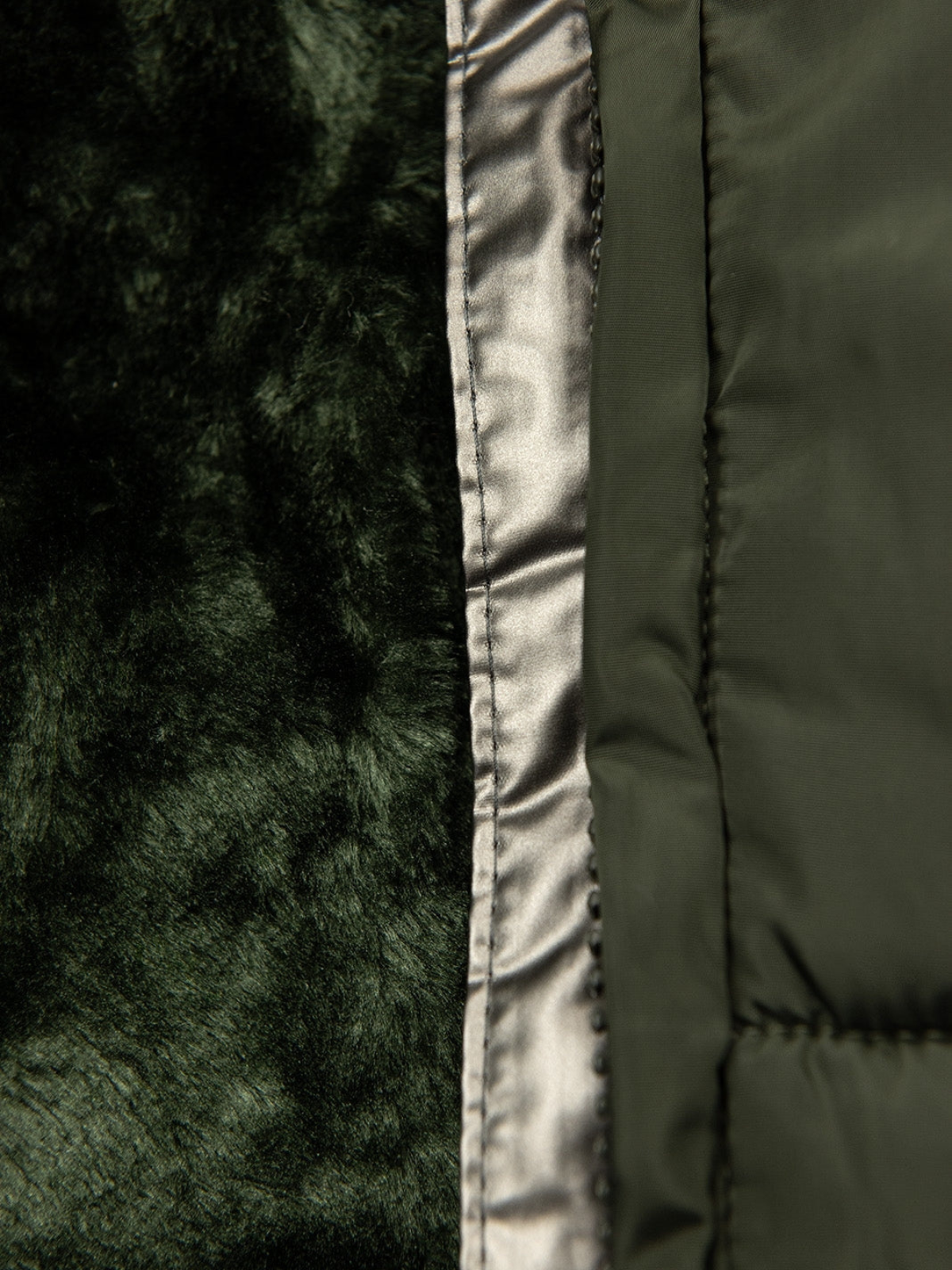 Kornelia | Šiltas, pūkuotas moterų paltas