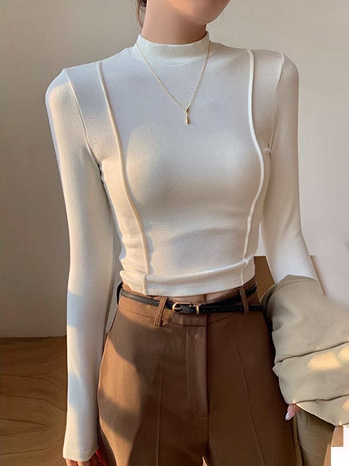 Marškiniai su Piping'u Paprastame Džersyje