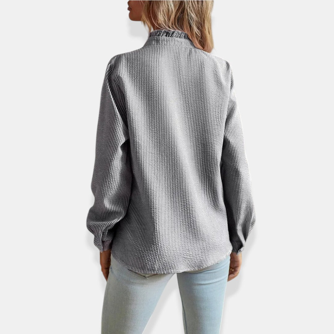 Juliette | Pasitikėjimą suteikianti blūza rafinuotu stiliumi